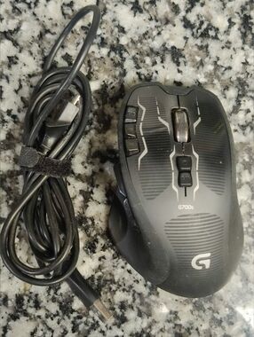 Logitech G700s Wireless Gaming Mouse w/ USB Receiver & Cable Tested
